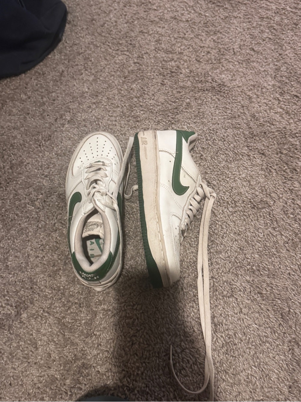Nike White and Green Low-Top AF1 White Pine Colorway